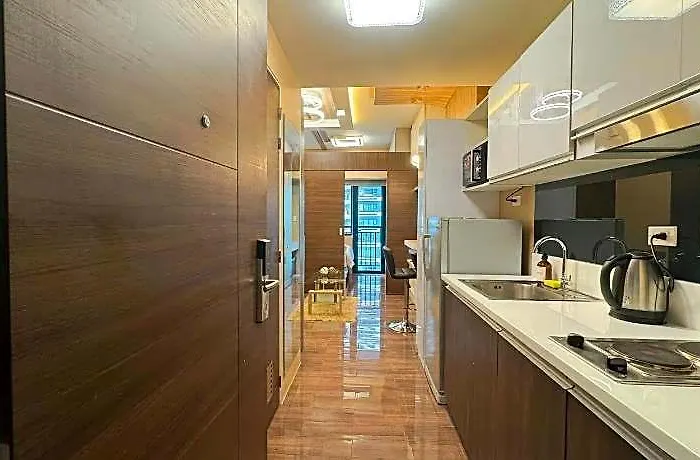 Hotel Air Residences 1-bedroom In Makati 5*